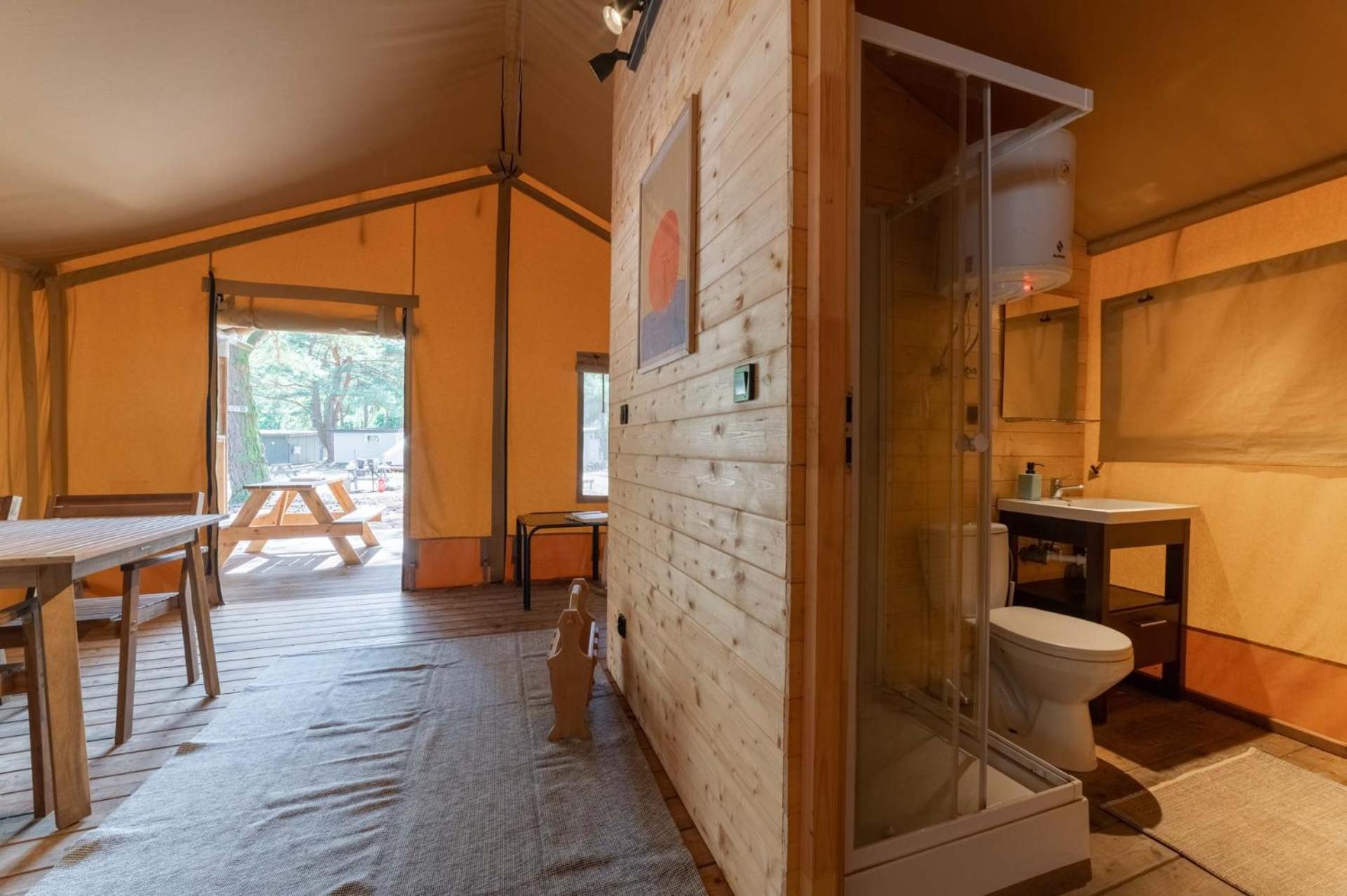 Camp Bursztynowy Las Gdańsk Extérieur photo
